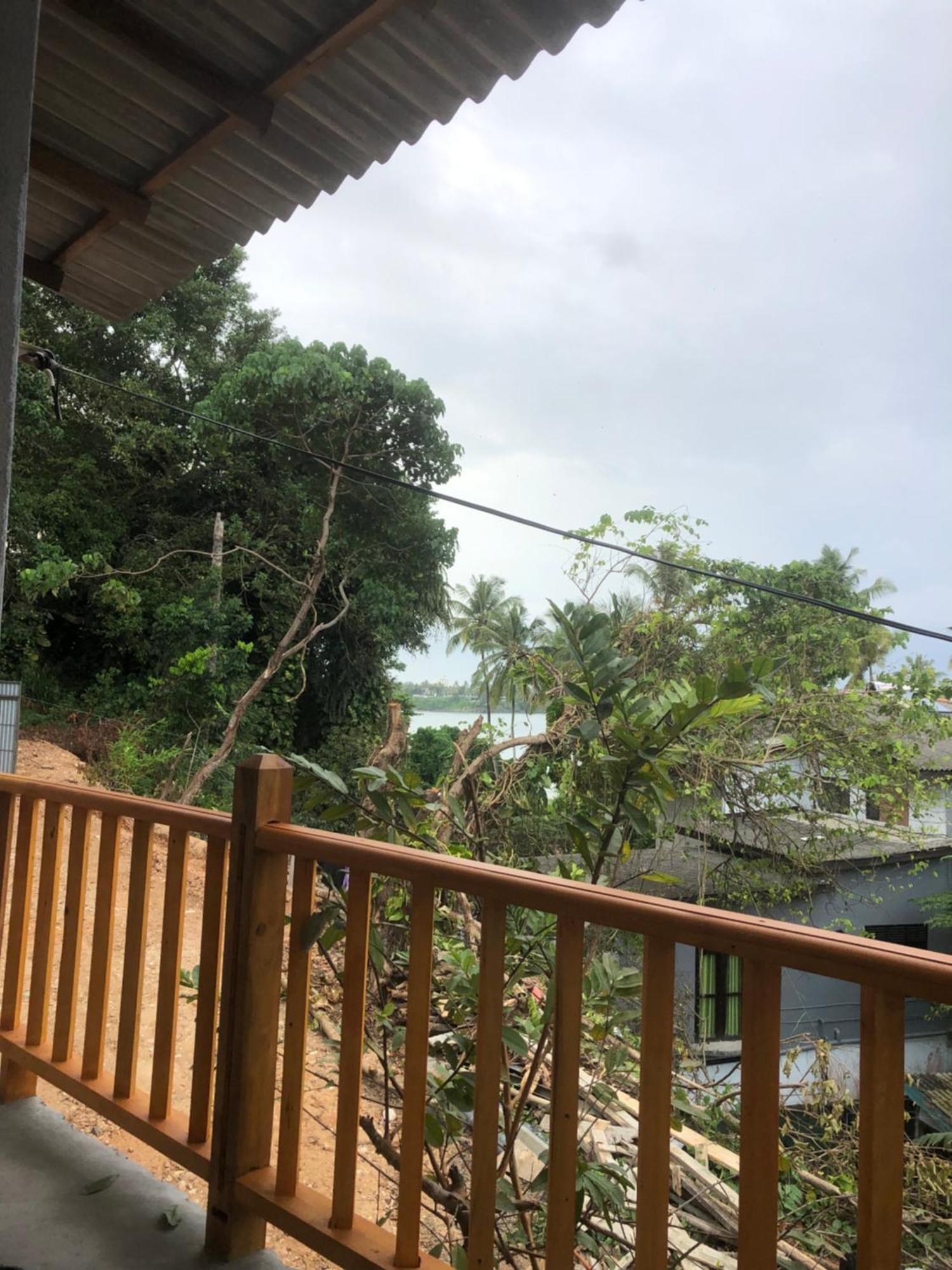 Jungle Beach Inn Unawatuna Buitenkant foto